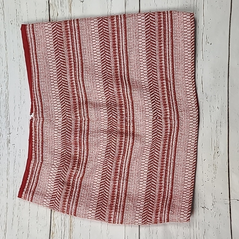 Banana Republic Red White Patterned Mini Skirt Size 10